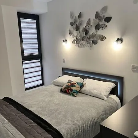 Marino Liberta South