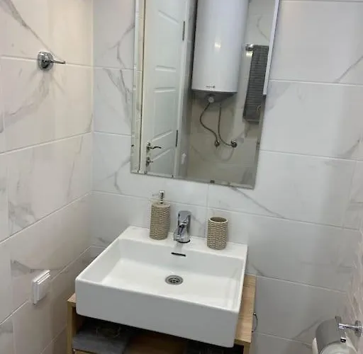 Marino Liberta South 오브조르