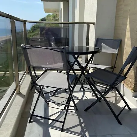 Apartment Marino Liberta South